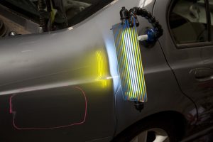 pdr-striped-lights-dent-repair